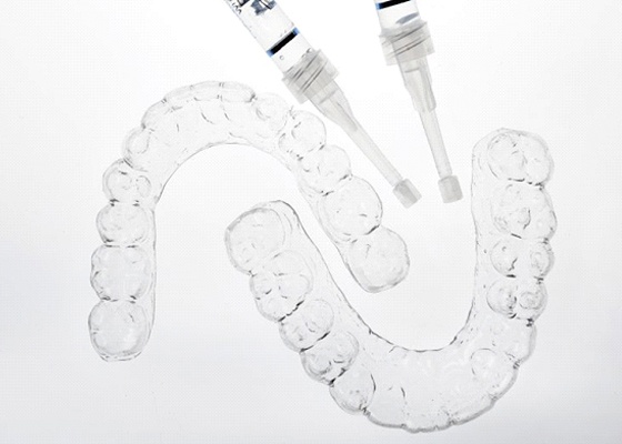 take-home whitening trays and gel