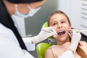 The dentist in Annapolis provides comprehensive care.